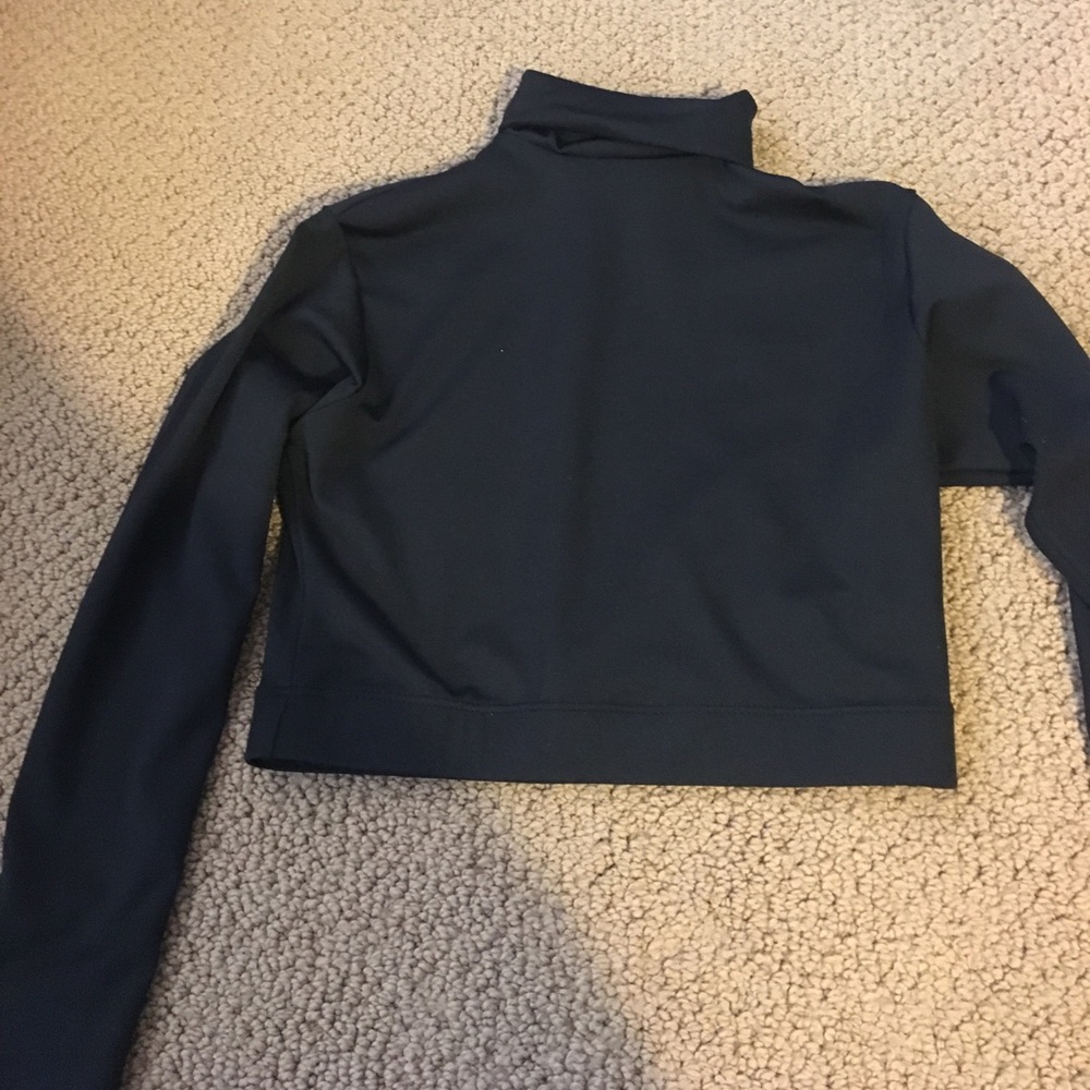 Long Sleeve Black Cheer Crop!